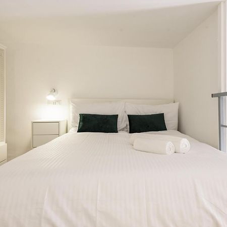 Napoli In Bed Apartment ภายนอก รูปภาพ