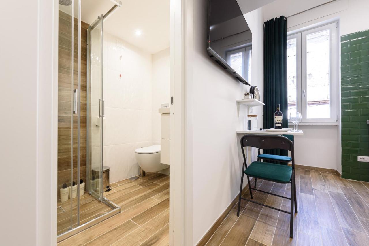 Napoli In Bed Apartment ภายนอก รูปภาพ